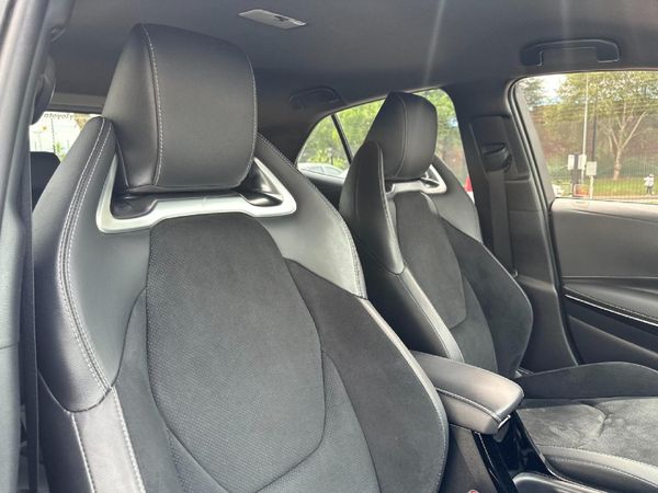 2022-Toyota-Corolla-12T-XR-Auto-5-dr image:6
