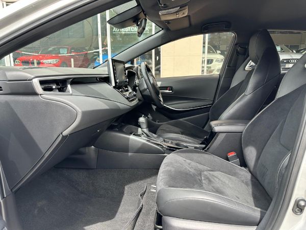 2022-Toyota-Corolla-12T-XR-Auto-5-dr image:7