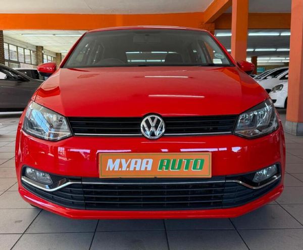 2015-Volkswagen-Polo-GP-12-TSI-Comfortline-66kW image:1