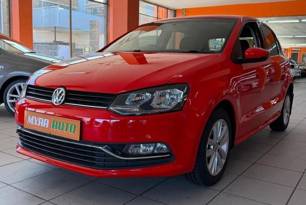 2015-Volkswagen-Polo-GP-12-TSI-Comfortline-66kW image:2