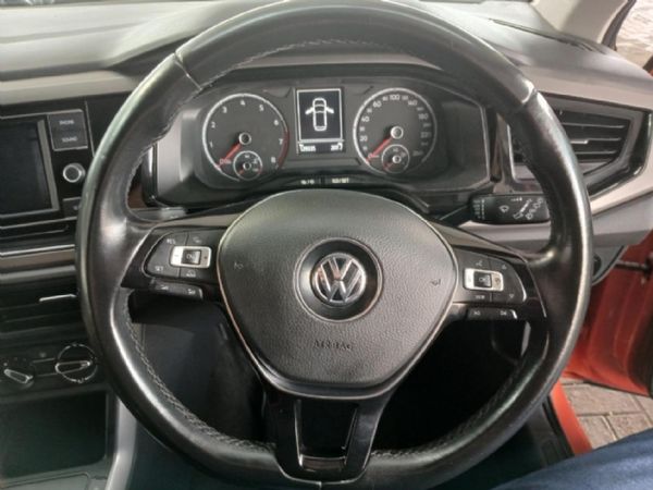 2019-Volkswagen-Polo-10-TSI-Trendline image:10