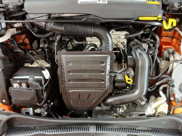 2019-Volkswagen-Polo-10-TSI-Trendline image:13