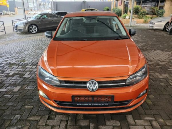 2019-Volkswagen-Polo-10-TSI-Trendline image:1