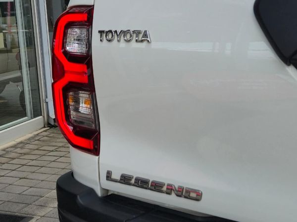 2023-Toyota-Hilux-28-GD-6-Raised-Body-Legend-Extended-Cab image:9