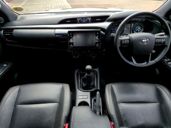 2023-Toyota-Hilux-28-GD-6-Raised-Body-Legend-Extended-Cab image:10