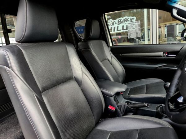2023-Toyota-Hilux-28-GD-6-Raised-Body-Legend-Extended-Cab image:15