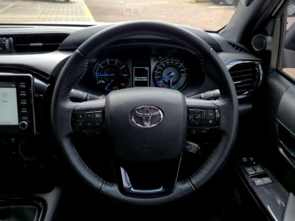 2023-Toyota-Hilux-28-GD-6-Raised-Body-Legend-Extended-Cab image:18