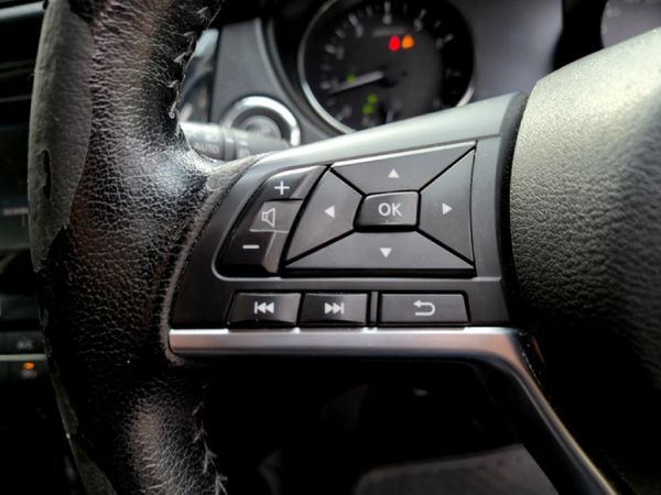 2023-Nissan-X-Trail-25-Tekna-4x4-Auto-7-seat image:18