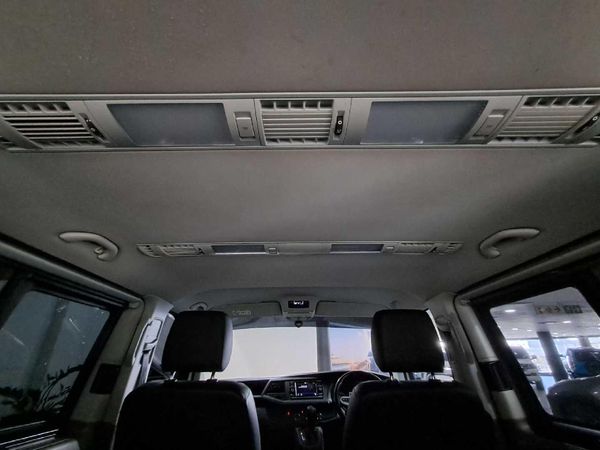 2023-Volkswagen-Kombi-T61-20-TDI-110kW-Auto-Trendline image:21