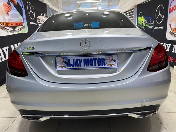 2019-Mercedes-Benz-C-Class-C-180-Auto image:4