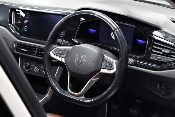 2022-Volkswagen-Polo-10-TSI-Life image:9