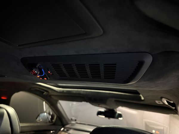 2013-BMW-7-Series-760Li-M-Sport image:25