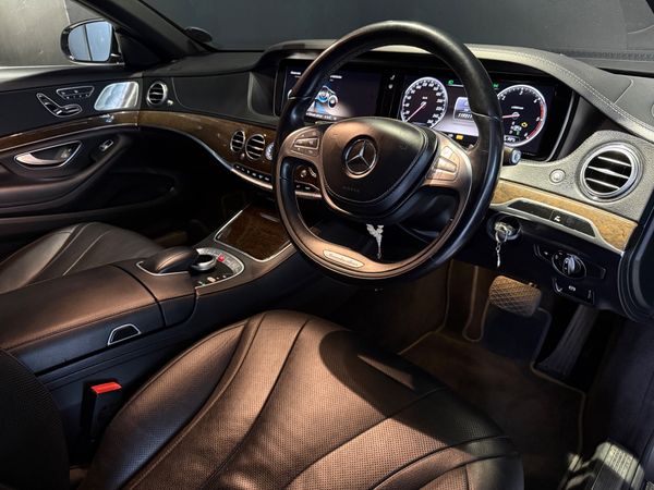 2014-Mercedes-Benz-S-Class-S-350-Bluetec image:18