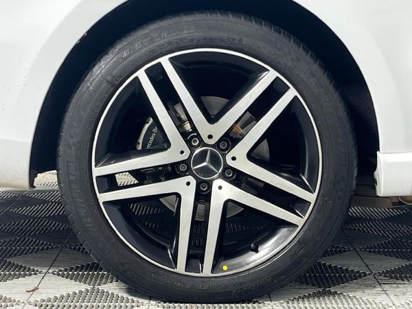 2020-Mercedes-Benz-V-Class-V-250d-Avantgarde-Auto image:7
