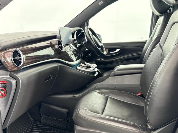 2020-Mercedes-Benz-V-Class-V-250d-Avantgarde-Auto image:8