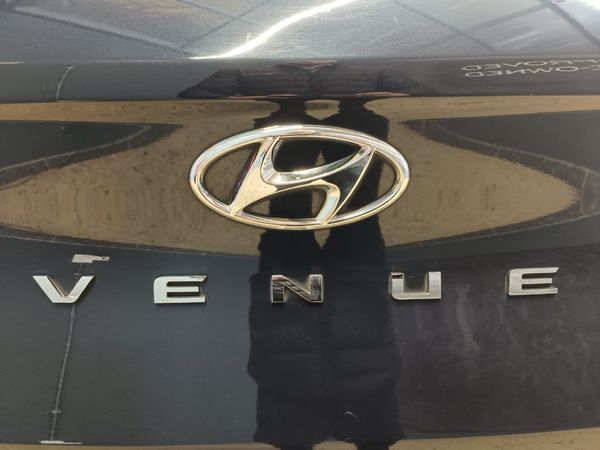 2021-Hyundai-Venue-10-TGDI-Motion-Auto image:10