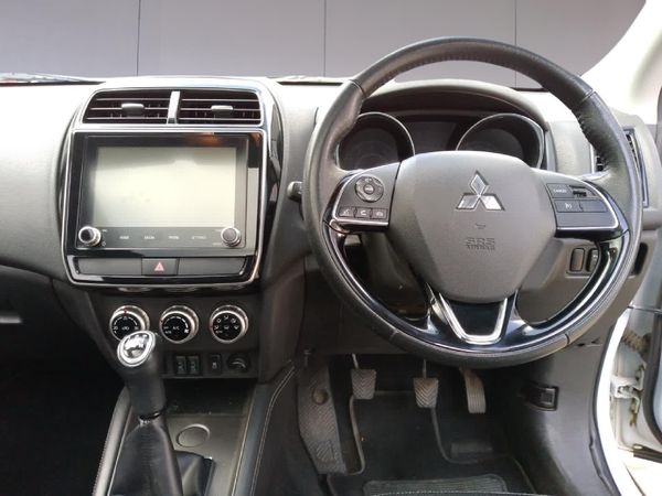 2023-Mitsubishi-ASX-20 image:13