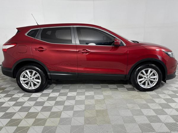 2016-Nissan-Qashqai-12T-Visia image:16
