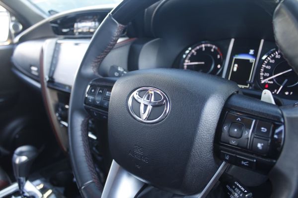 2024-Toyota-Fortuner-28-GD-6-4x4-VX-Auto image:15
