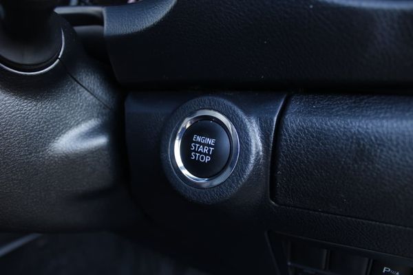 2024-Toyota-Fortuner-28-GD-6-4x4-VX-Auto image:25
