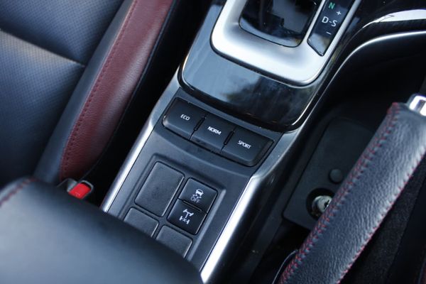 2024-Toyota-Fortuner-28-GD-6-4x4-VX-Auto image:27