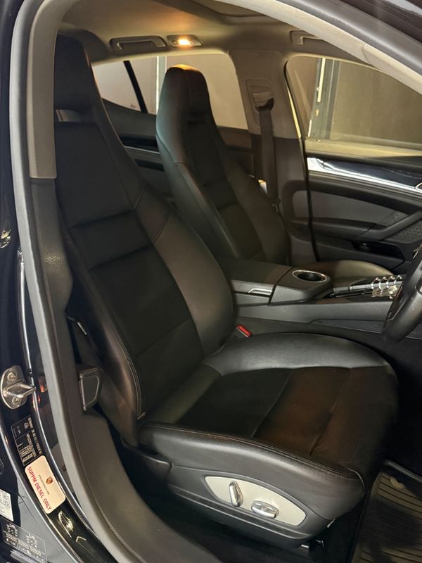 2013-Porsche-Panamera-Diesel-Auto image:23