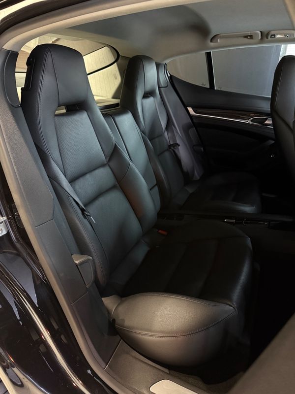2013-Porsche-Panamera-Diesel-Auto image:37