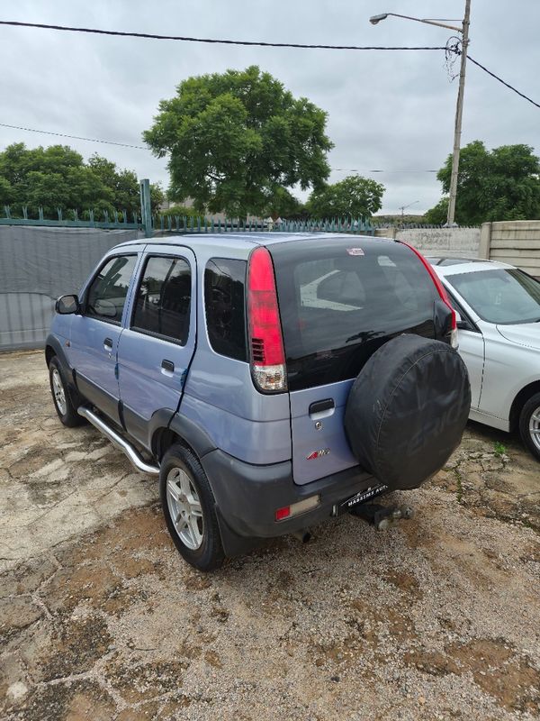 2006-Daihatsu-Terios-4x4 image:3