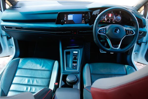 2021-Volkswagen-Golf-8-GTI-20-TSI-Auto image:12
