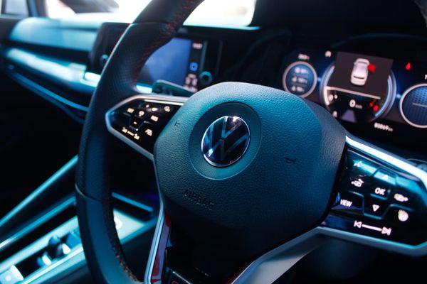 2021-Volkswagen-Golf-8-GTI-20-TSI-Auto image:16