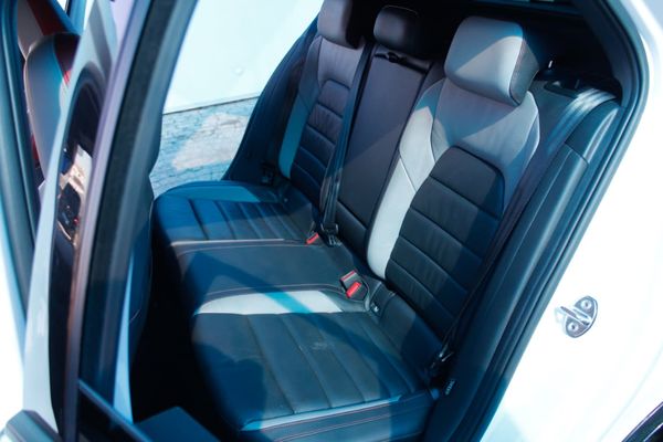2021-Volkswagen-Golf-8-GTI-20-TSI-Auto image:20