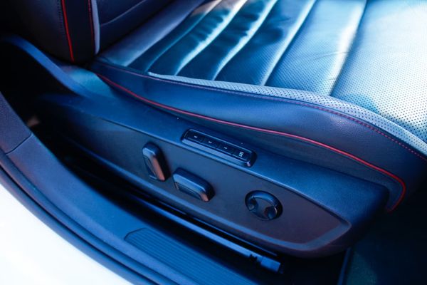 2021-Volkswagen-Golf-8-GTI-20-TSI-Auto image:21
