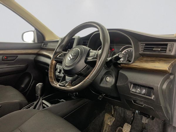 2025-Suzuki-Ertiga-15-GA image:11
