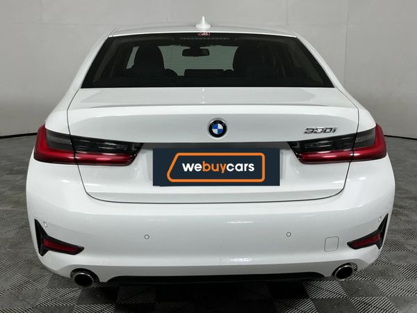 2019-BMW-3-Series-330i image:18
