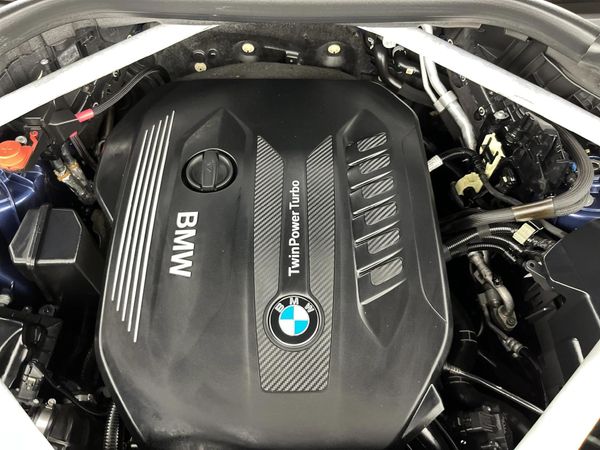 2019-BMW-X5-xDrive30d-M-Sport image:12