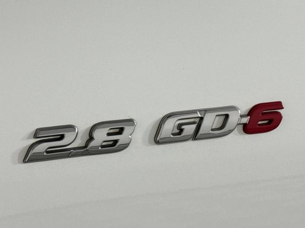 2025-Toyota-Hilux-28-GD-6-Raised-Body-Legend-Auto-Double-Cab image:11