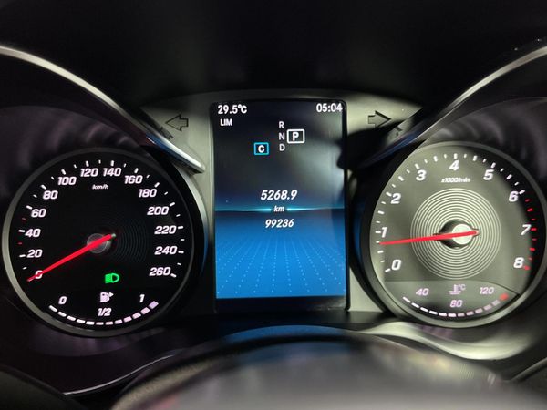 2020-Mercedes-Benz-C-Class-C-200-Cabrio-Auto image:2