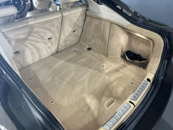 2015-BMW-4-Series-420i-Coupe-Auto image:17