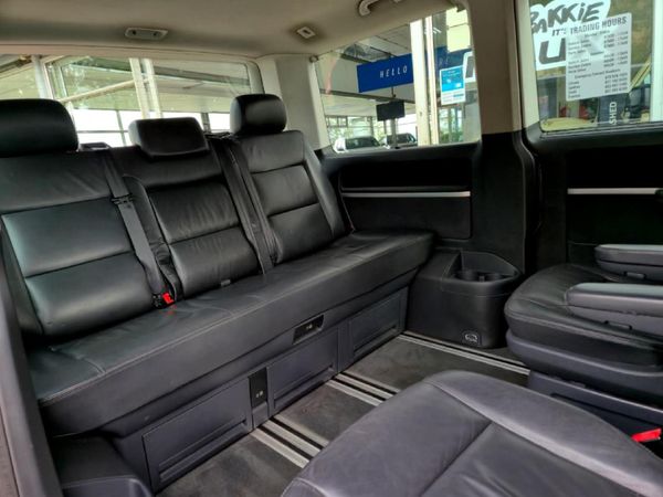 2014-Volkswagen-Caravelle-T5-20-BiTDI-Auto image:22