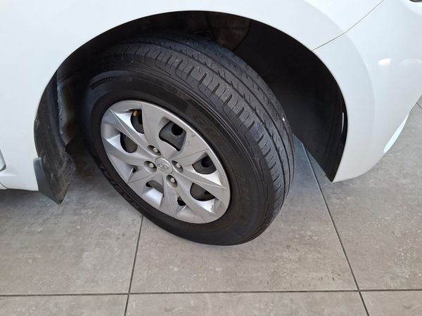 2019-Hyundai-i20-12-Motion image:10