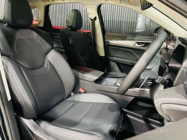 2026-Haval-Jolion-Pro-15T-Super-Luxury-DCT-Petrol image:23