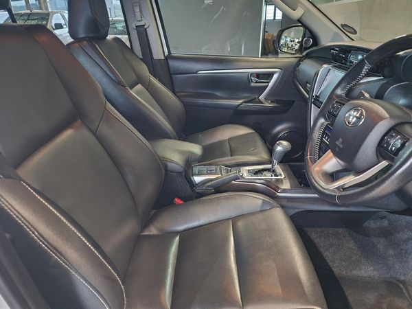 2021-Toyota-Fortuner-28-GD-6-4x4-Auto image:9