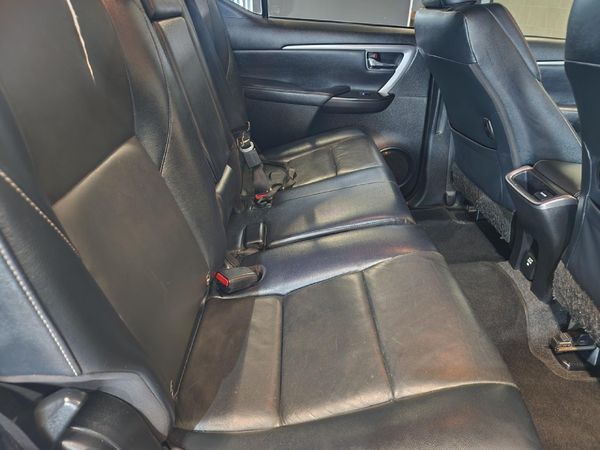 2021-Toyota-Fortuner-28-GD-6-4x4-Auto image:16