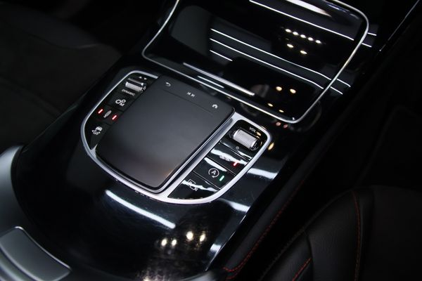 2021-Mercedes-AMG-GLC-43-AMG-Coupe-4Matic image:17