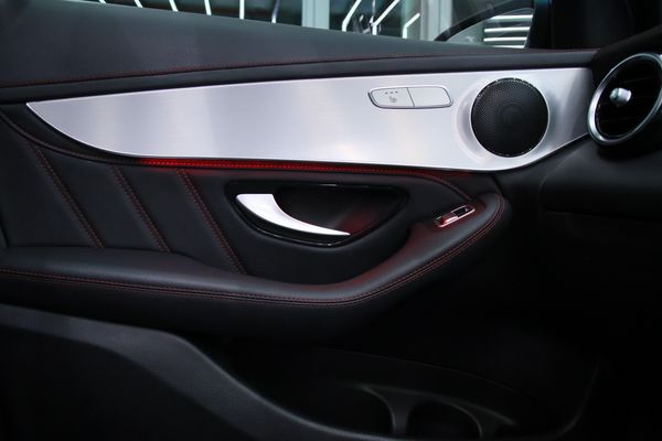 2021-Mercedes-AMG-GLC-43-AMG-Coupe-4Matic image:18