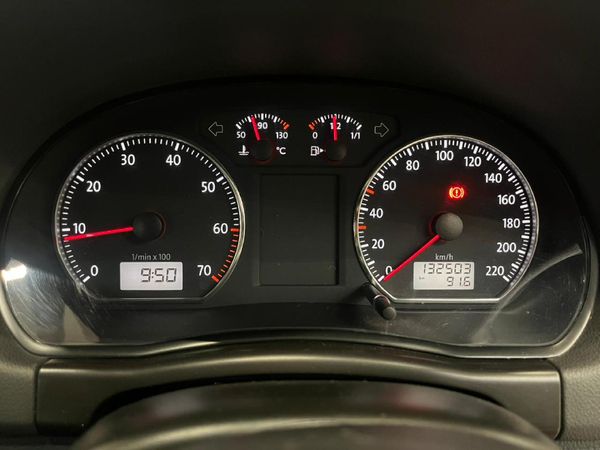 2014-Volkswagen-Polo-Vivo-16-GT-5-dr image:10