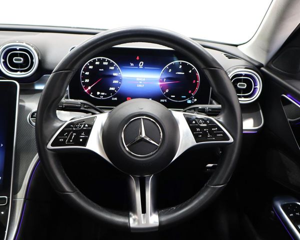2024-Mercedes-Benz-C-Class-C220d-Avantgarde image:16