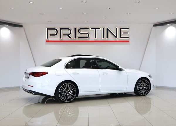2024-Mercedes-Benz-C-Class-C220d-Avantgarde image:5