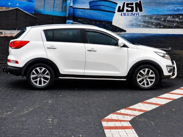 2015-Kia-Sportage-20-CRDi-SR-TEC-Auto image:2