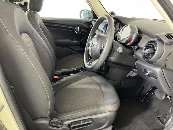 2019-MINI-Hatch-One-15T-5-dr-Auto image:9